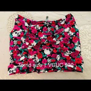 Torrid swim skirt size 1 VGUC